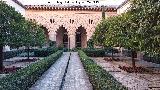 Aljafera. Patio de Santa Isabel. 