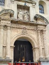 Iglesia de San Pedro y San Pablo. Portada. 
