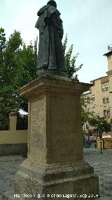 Monumento a Fray Luis de Granada. 