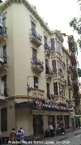 Edificio de la Plaza Mariana Pineda n 6. 