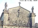 Iglesia de Cristo Rey. Relieve