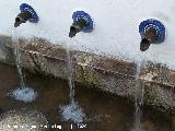 Fuente del Algarrobo. Ca�os