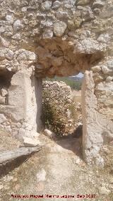 Iglesia de San Miguel de Bujaraiza. Puerta de la Sacrista