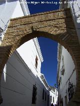 Judera de Arjona. Arco de ladrillo