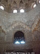 Alhambra. Sala de las Dos Hermanas. 