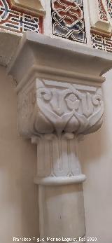 Madraza. Capitel del Oratorio