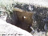 Dolmen IV. Entrada de agujero