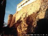 Castillo del Laurel. Murallas