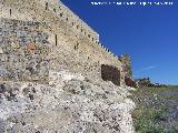 Castillo de Alcaudete. Antemuro y murallas