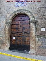 Iglesia de San Pedro. Portada lateral