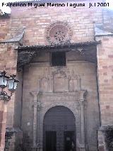 Iglesia de San Miguel. Portada principal