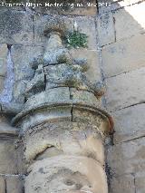 Arco de Villalar y Puerta de Jan. Coronacin de Columna