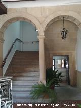 Palacio fortaleza de los Snchez Valenzuela. Escaleras del patio