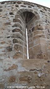 Iglesia romnica de San Juan. Ventana del bside