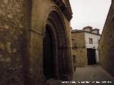 Iglesia de la Santa Cruz. Portada sur