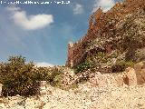 Castillo Nuevo de Bedmar. Restos de antiguas casas junto al castillo