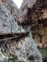 Caminito del Rey. Tramo del Gaitanejo. Camino nuevo sobre el viejo