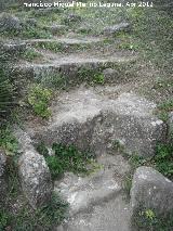 Bobastro. Alczar. Escaleras del acceso norte