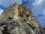 Castelln de Cazalla. Murallas