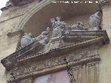 Mezquita Catedral. Custodia del Muro Sur. Frontn y estatuas