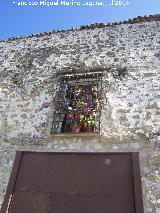 Murallas de Iznatoraf. Paseo del Solano. Ventana