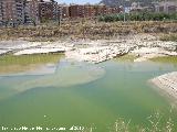 Marroques Bajos. Murallas con bastines circulares uno inundado