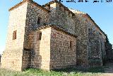 Ermita de la Virgen de la Encina. Lateral con el torren medieval