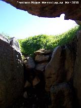 Dolmen del Collado de los Bastianes. Pasillo