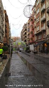 Calle Bernab Soriano. Adornos navideos