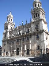 Catedral de Jan. Fachada. 