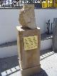 Busto con inscripcin ibera