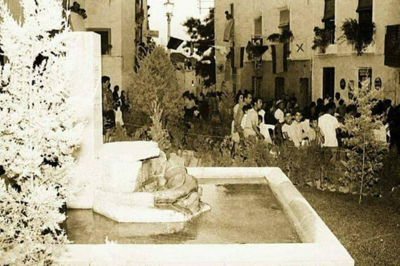 Plaza de la Magdalena - Plaza de la Magdalena. Foto antigua