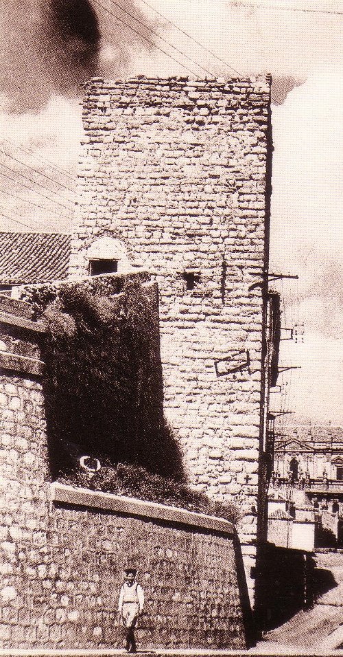 Muralla de Jan. Torren del Conde de Torralba - Muralla de Jan. Torren del Conde de Torralba. Foto antigua