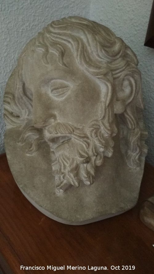 Casa de la Calle Santa Brgida n 17 - Casa de la Calle Santa Brgida n 17. Escultura de Jos Prieto