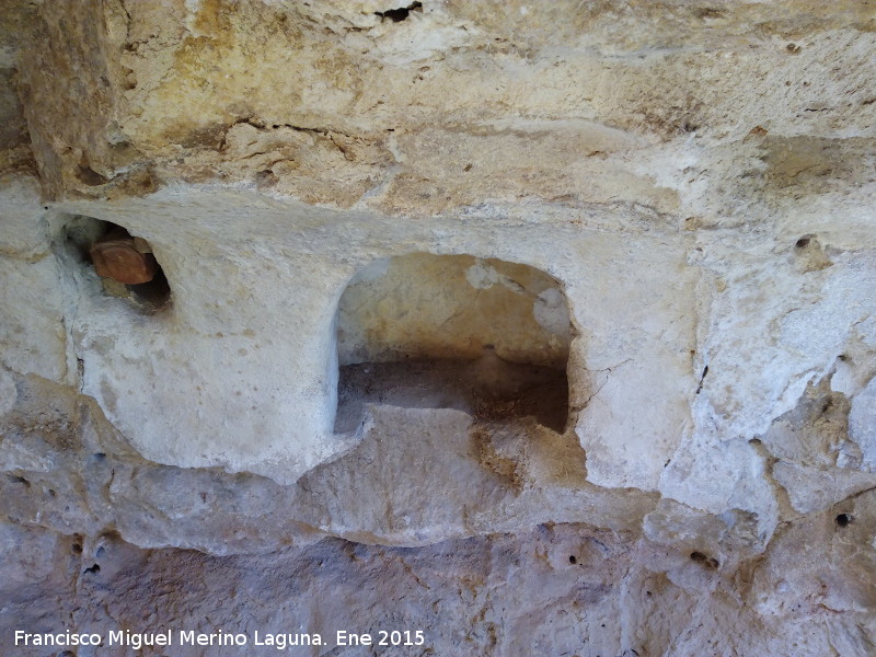 Cuevas Piquita. Cueva II - Cuevas Piquita. Cueva II. Hornacina de la cuadra