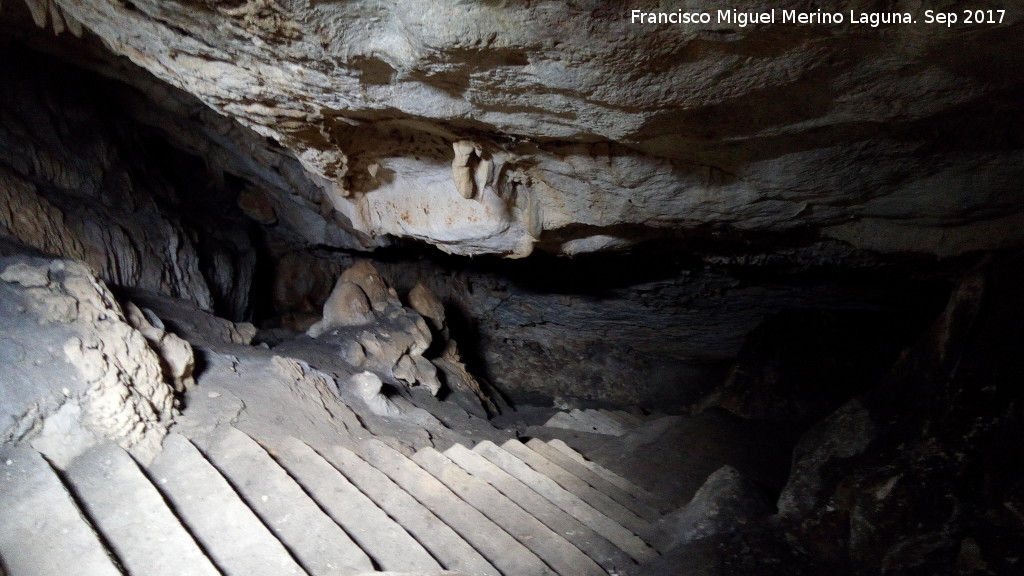 Cueva de los Murcilagos - Cueva de los Murcilagos. Antiguo itinerario, ya no utilizado por los turistas