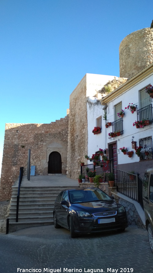 Castillo de llora - Castillo de llora. Puerta