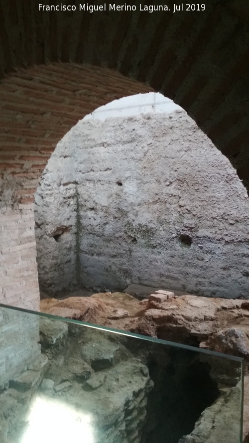 Baos rabes de la Marzuela - Baos rabes de la Marzuela. Horno y salida a la leera