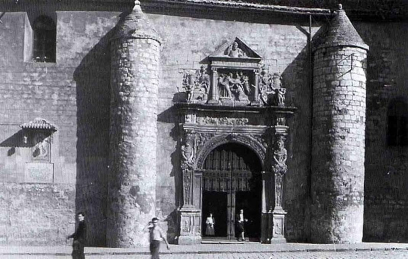 Baslica de San Ildefonso. Portada Renacentista - Baslica de San Ildefonso. Portada Renacentista. Foto antigua