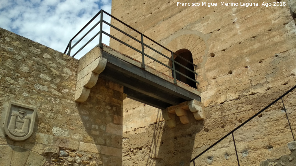 Castillo de Baeres - Castillo de Baeres. Acceso a la Torre del Homenaje