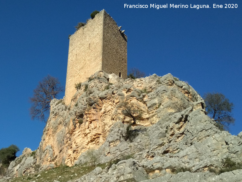 Castillo de Oti�ar. Torre del Homenaje - Castillo de Oti�ar. Torre del Homenaje. 