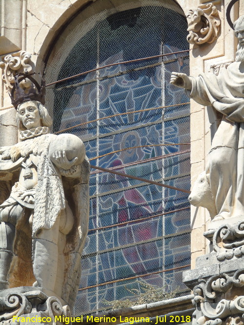 Catedral de Jan. Vidrieras - Catedral de Jan. Vidrieras. Salvator Mundi