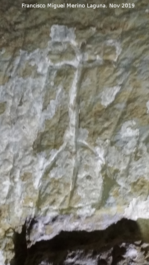 Ermita de San Torcuato - Ermita de San Torcuato. Cruz tallada