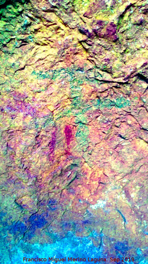 Pinturas rupestres del Abrigo de los Caones II - Pinturas rupestres del Abrigo de los Caones II. Tratada con Dstretch