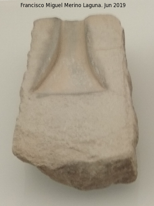 Aldea Arroyo Molinos - Aldea Arroyo Molinos. Molde de hacha 2.100-1.500 a.C. Museo Arqueolgico de Granada