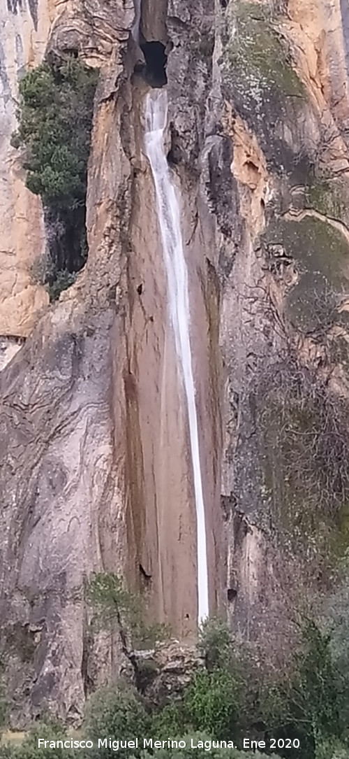 Cascada de Linarejos - Cascada de Linarejos. 