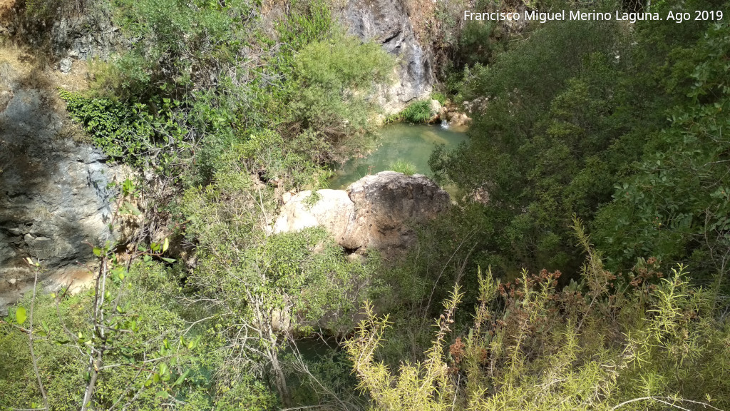 Ro Caamares - Ro Caamares. Poza y cascada