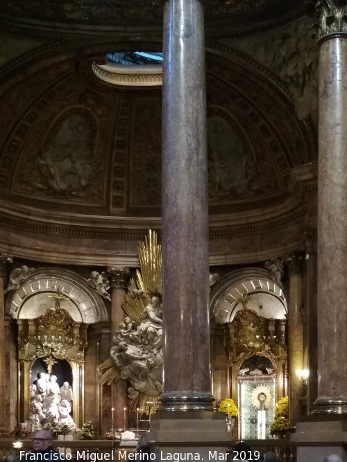 Catedral-Baslica del Pilar - Catedral-Baslica del Pilar. Capilla de la Virgen