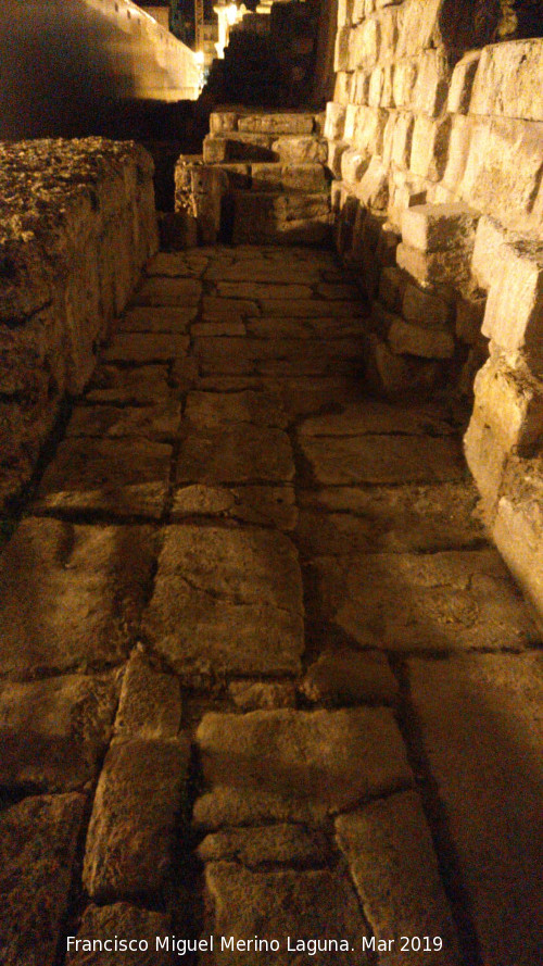 Muralla Romana - Muralla Romana. Calzada