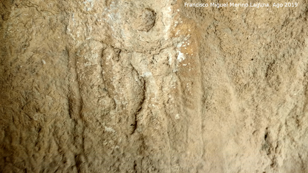 Pinturas rupestres y petroglifos Cueva del Clarillo - Pinturas rupestres y petroglifos Cueva del Clarillo. Petroglifo circular y pectiniforme derecho
